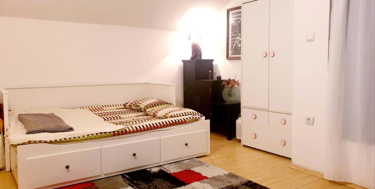 Appartamento La Tina Zagabria Esterno foto